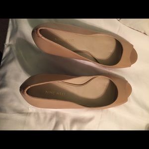 Tan wedges